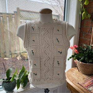 ZARA Women’s Cream/Pink Flower Sweater Knit Vest Size M